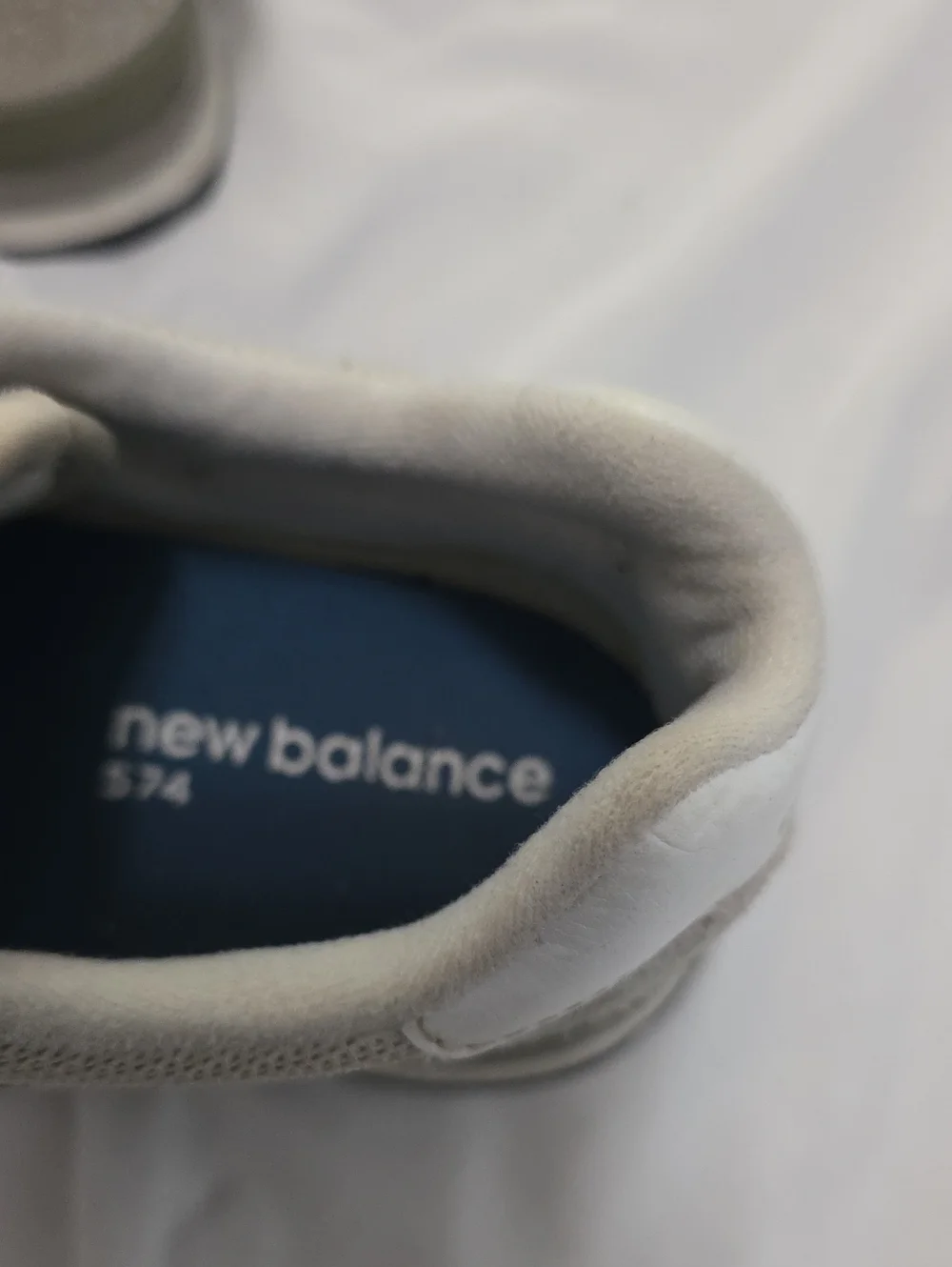 💥5 For $20 New Balance White & Light Gray Sneakers